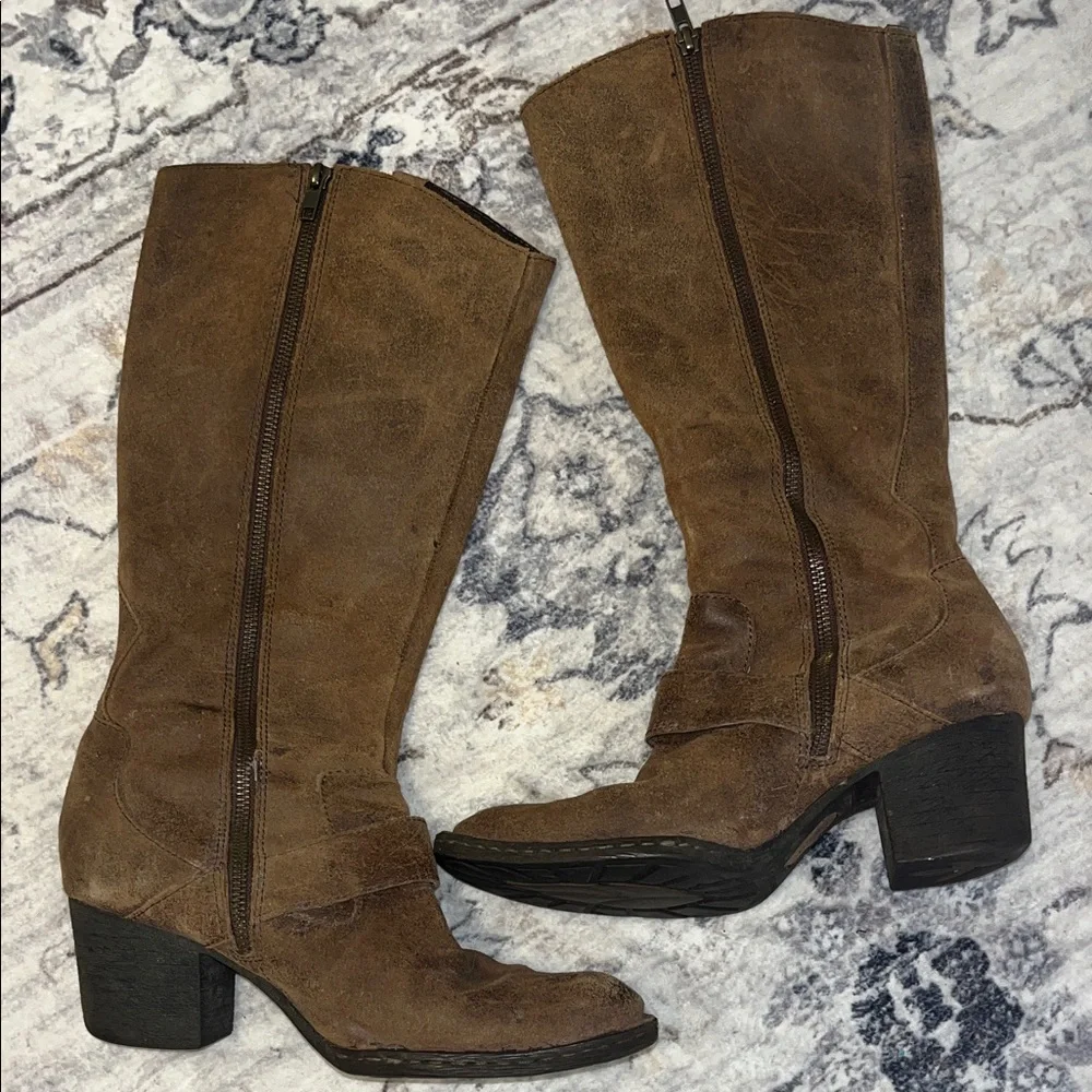Suede leather mid calf riding boots Born Shaylee - Picture 8 of 10